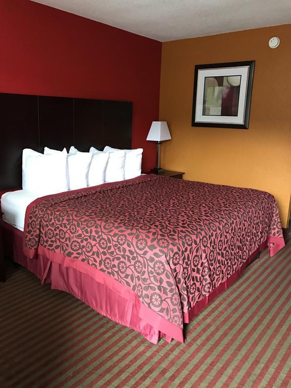 Days Inn By Wyndham Liberty/Ne Kansas City المظهر الخارجي الصورة