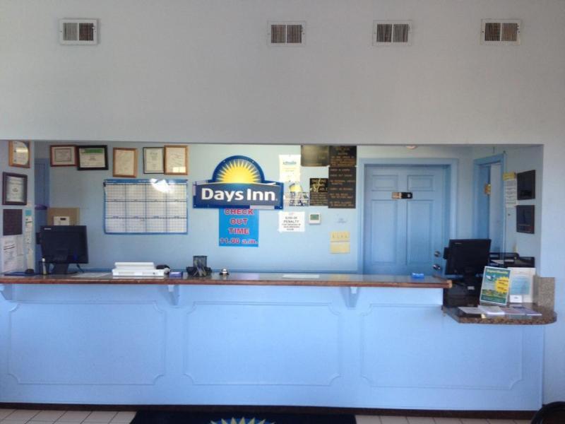 Days Inn By Wyndham Liberty/Ne Kansas City المظهر الخارجي الصورة